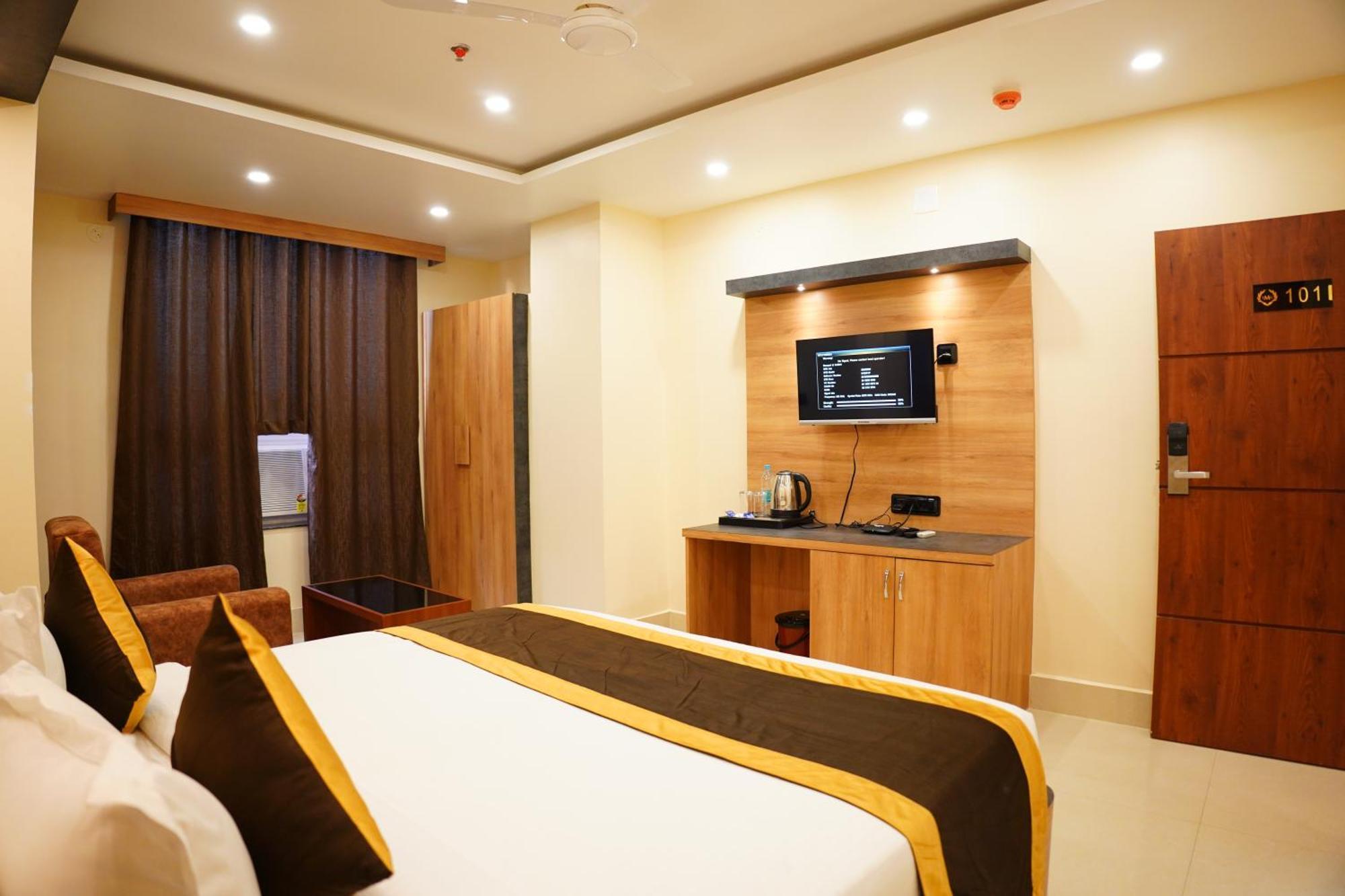 Hotel The Marutinandan Grand à Deoghar Extérieur photo